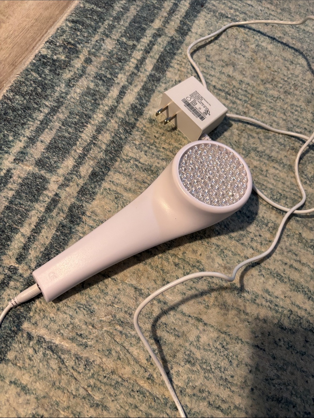 Lightstim red LED Facial Light Therapy Handheld Device - Women Skincare Tool